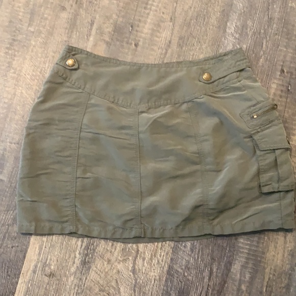 H&M high rise mini skirt Last Chance! - Picture 2 of 2